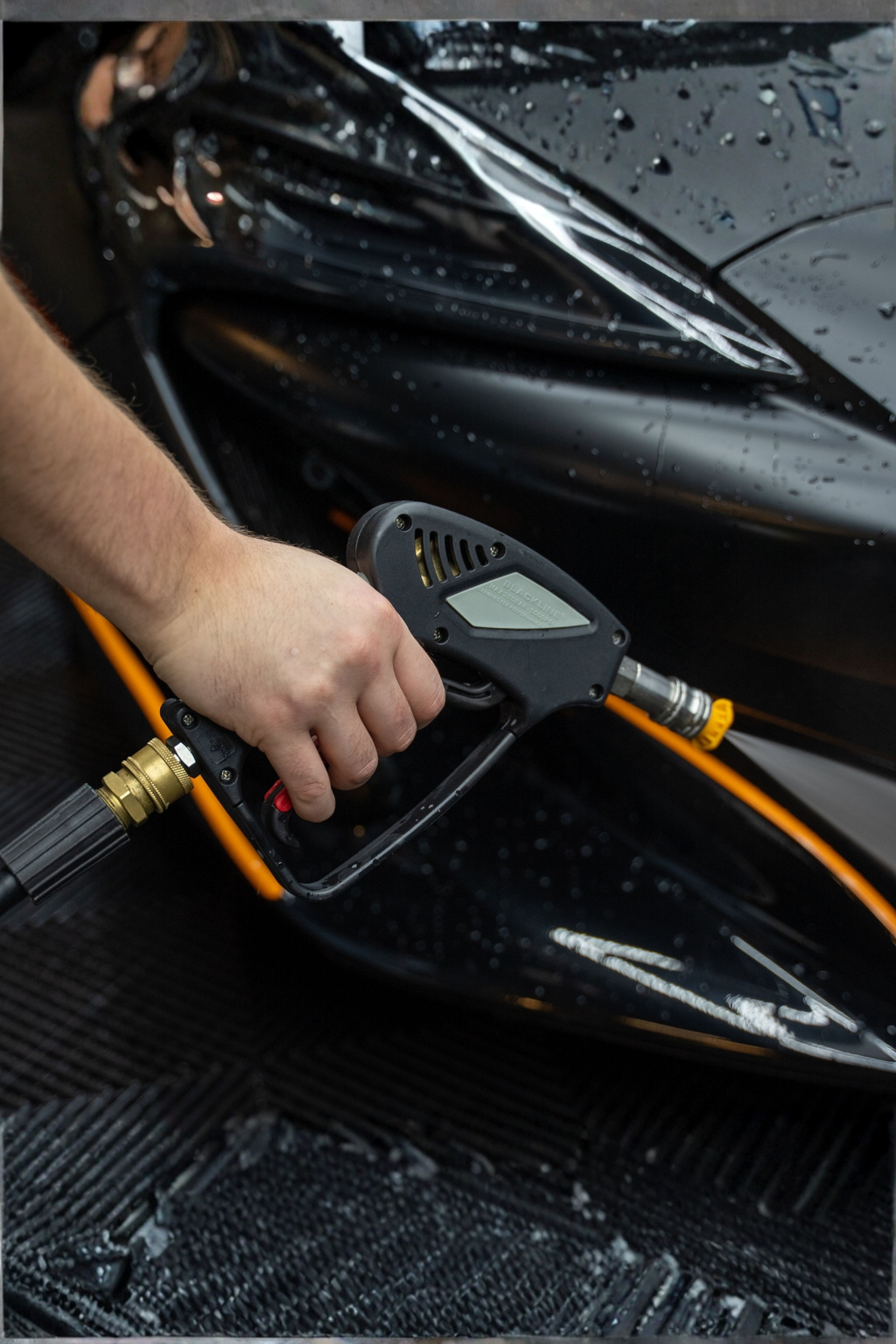 BLACKLINE® Snub-Nose Pressure Washer Gun
