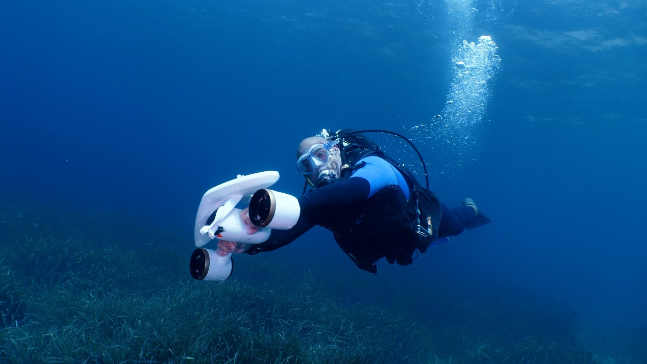 SUBLUE MixPro Underwater Scooter