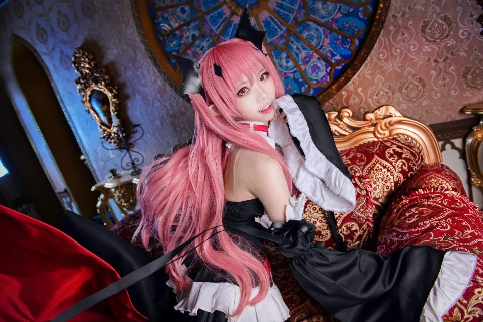 Seraph Witch Halloween Costume – Black