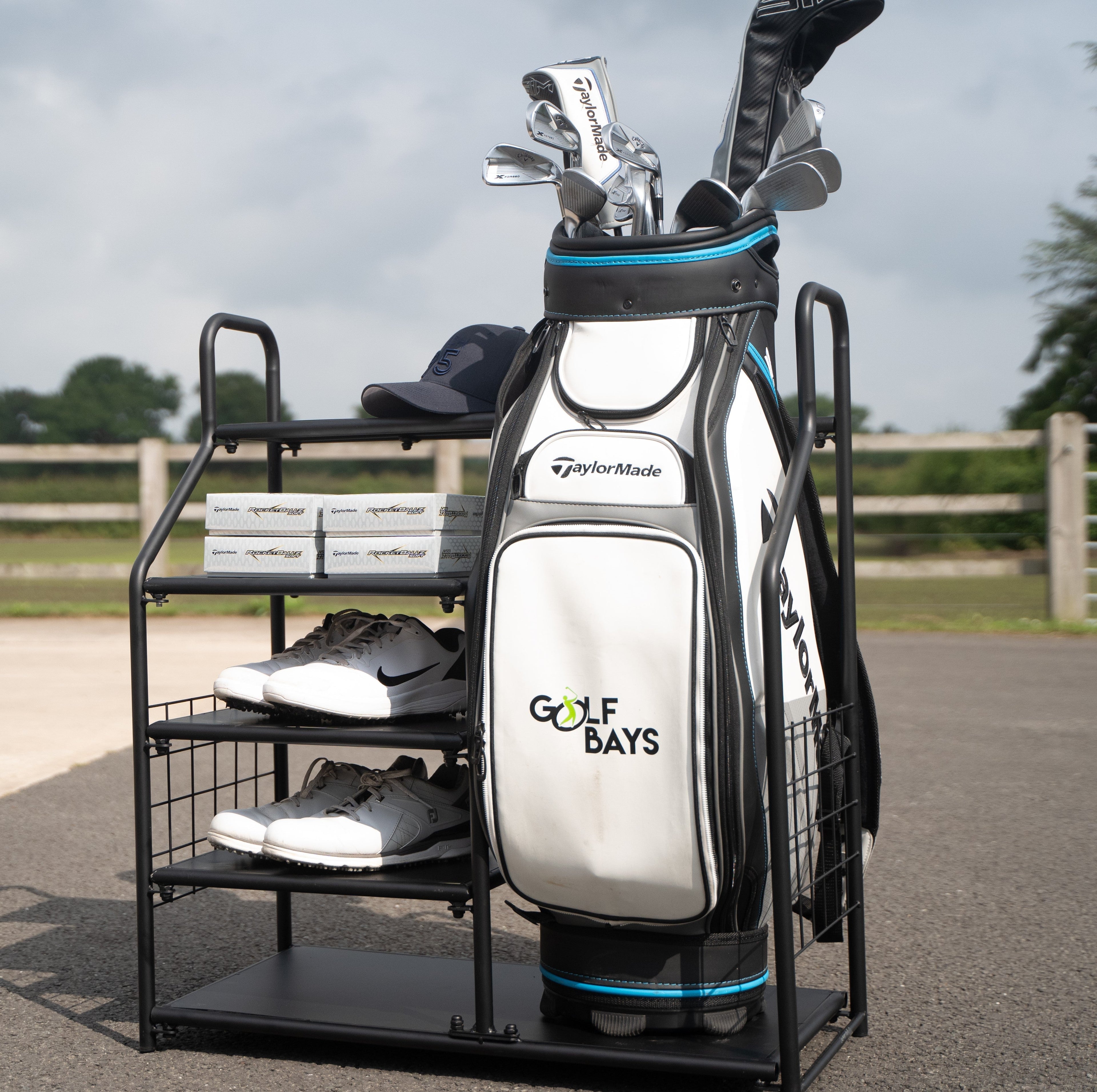 GolfBays Single Golf Bag Display Storage Organizer