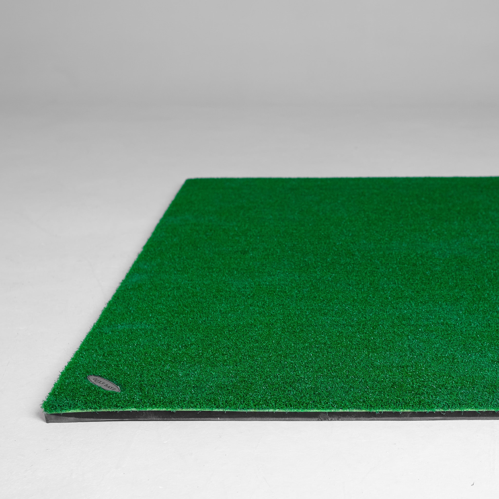 GolfBays Standard Hitting Mat – 4'11 x 4'11