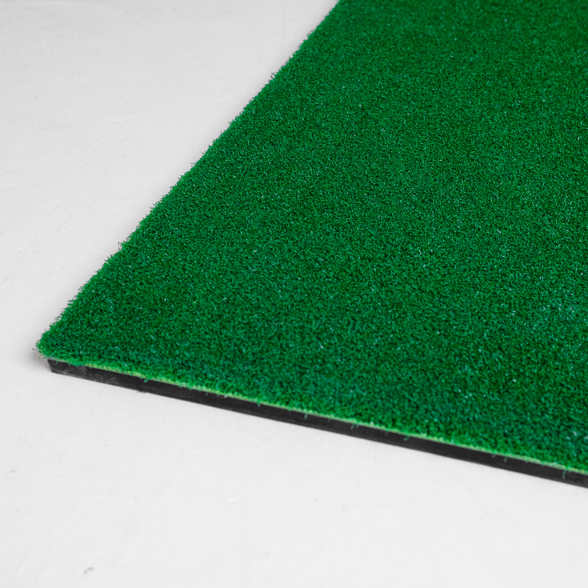GolfBays Standard Hitting Mat – 4'11 x 4'11