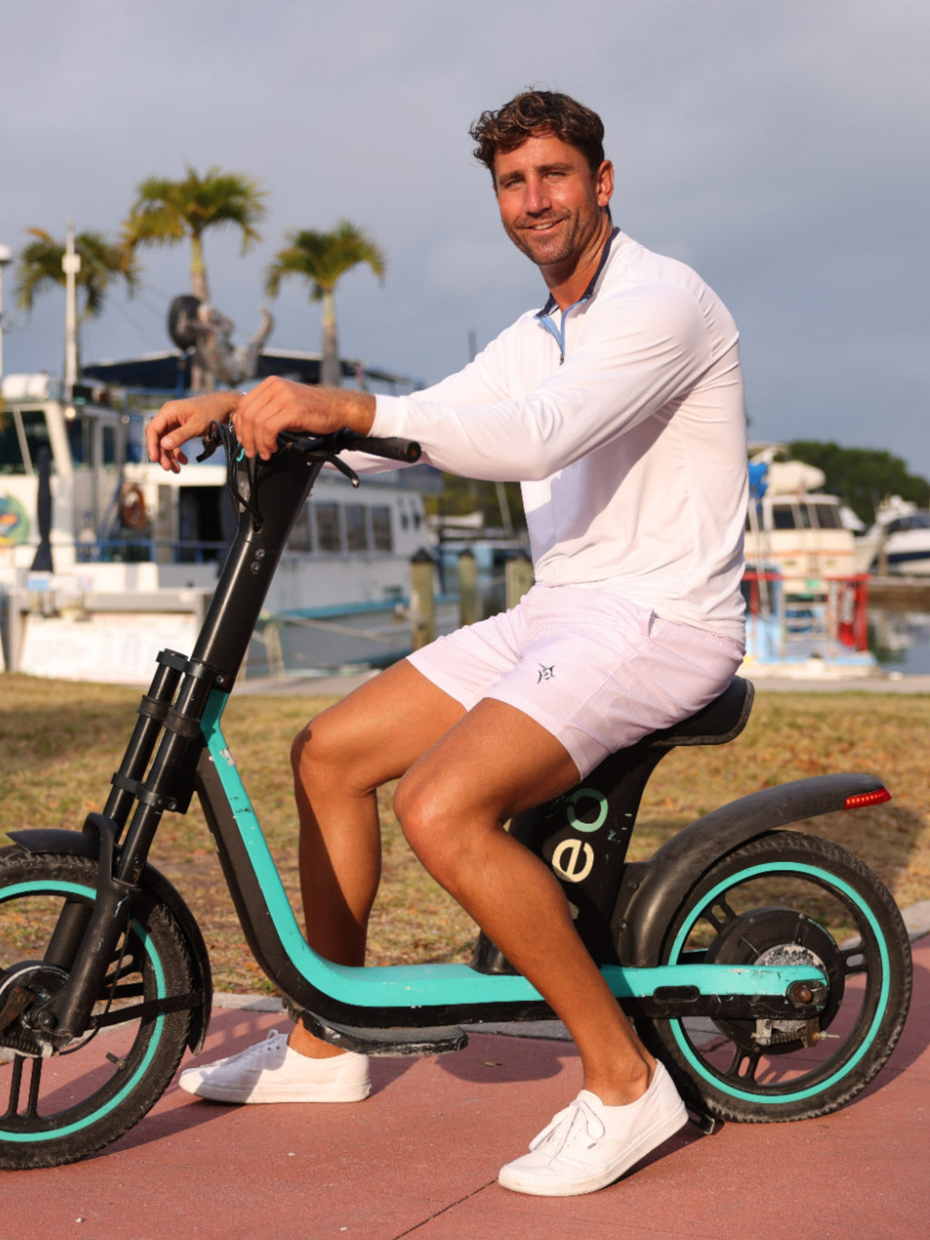 Freeport Performance Shorts – Lavender Seersucker
