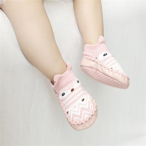 Soft-sole leather baby first walker shoes