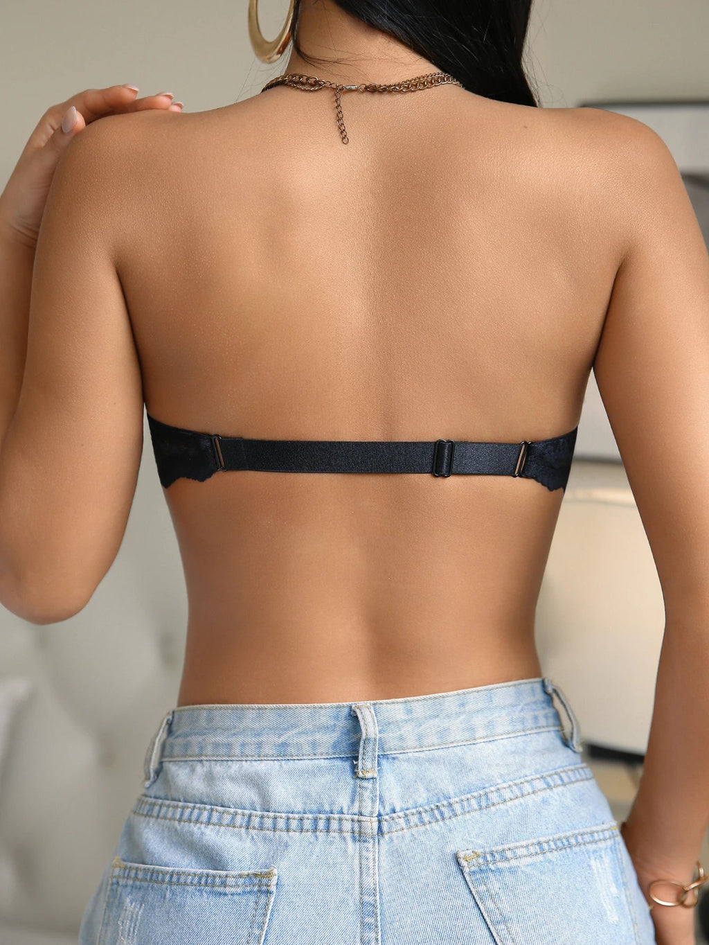 Strapless Lace Front-Closure Push-Up Bra