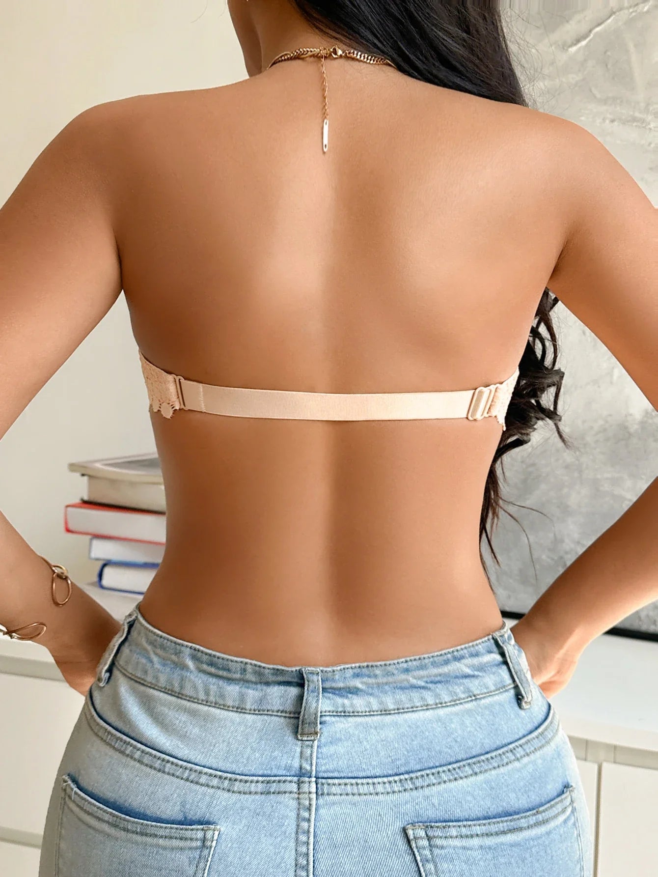 Lace Strapless Front-Clasp Push-Up Bra