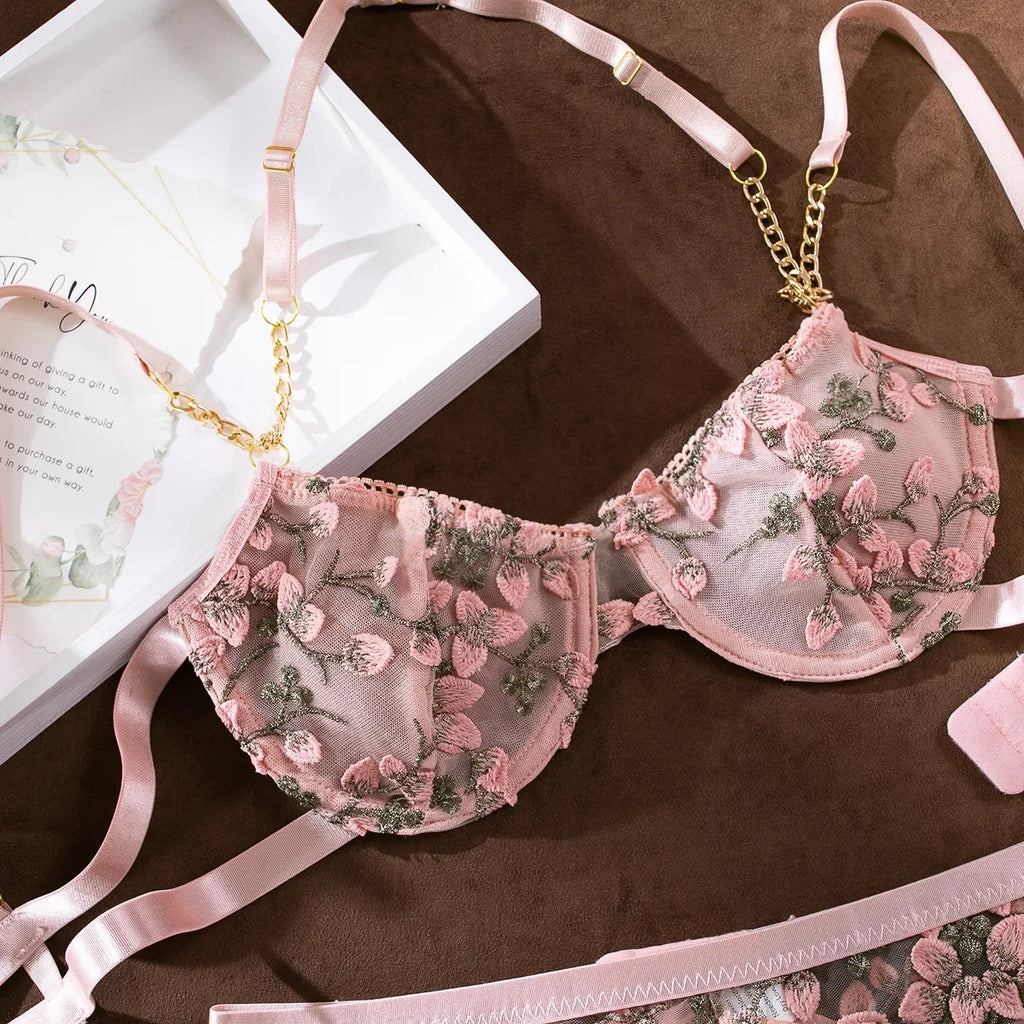 Floral Embroidered 2-Piece Lingerie Set