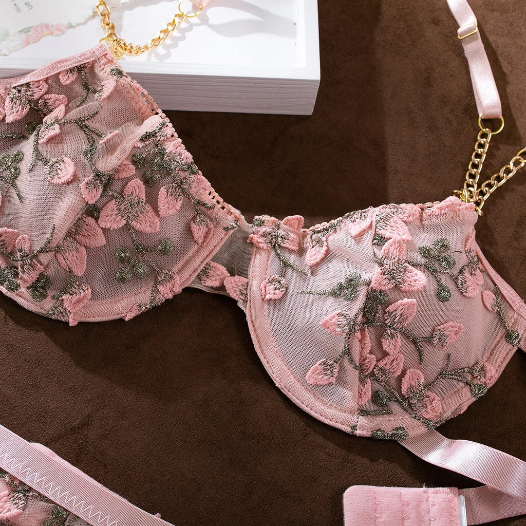 Floral Embroidered 2-Piece Lingerie Set