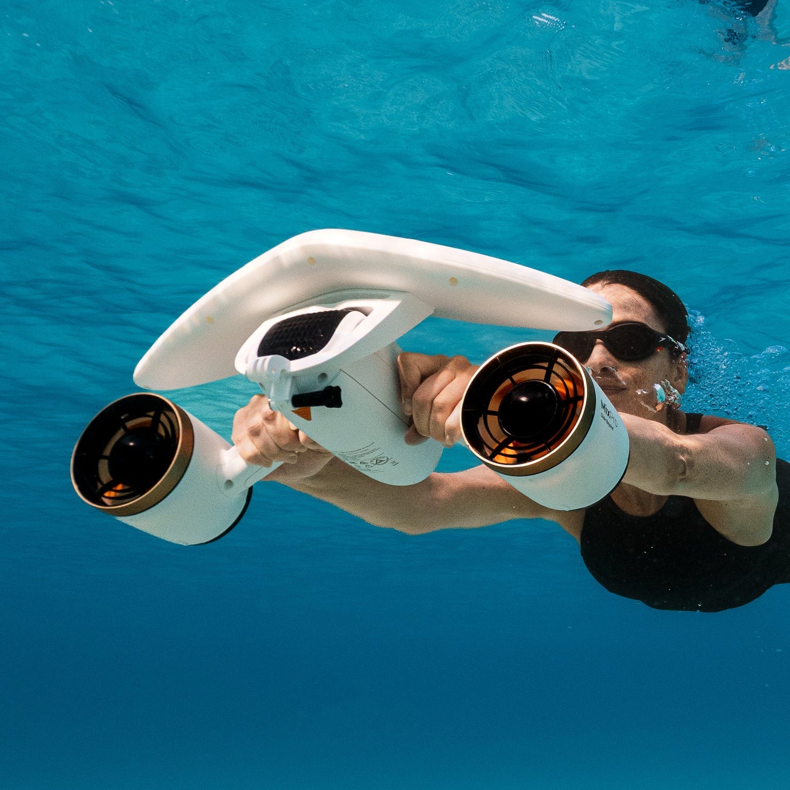 SUBLUE MixPro Underwater Scooter