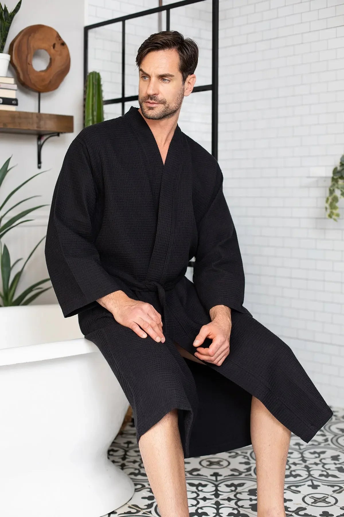 Men’s Lightweight Waffle Spa Robe