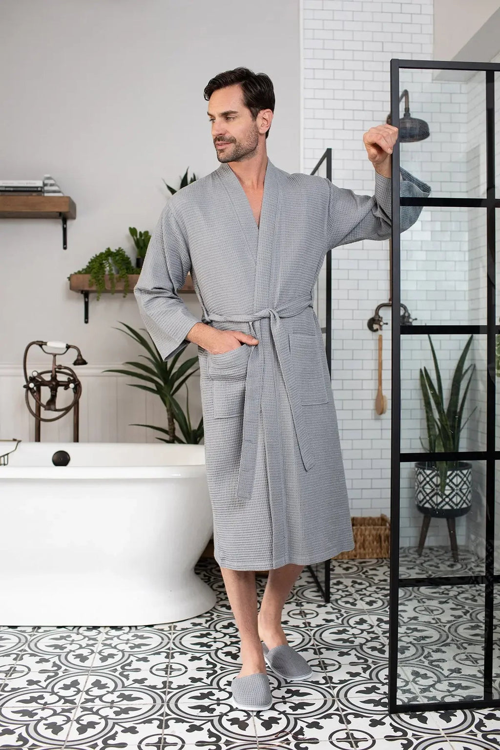 Men’s Lightweight Waffle Spa Robe