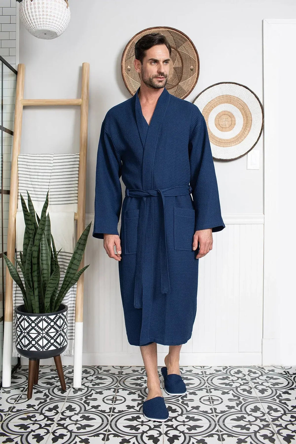 Men’s Lightweight Waffle Spa Robe