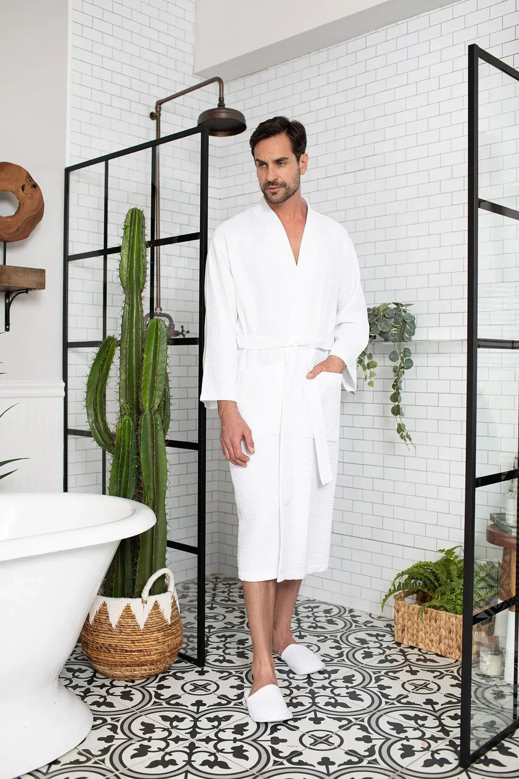 Men’s Lightweight Waffle Spa Robe