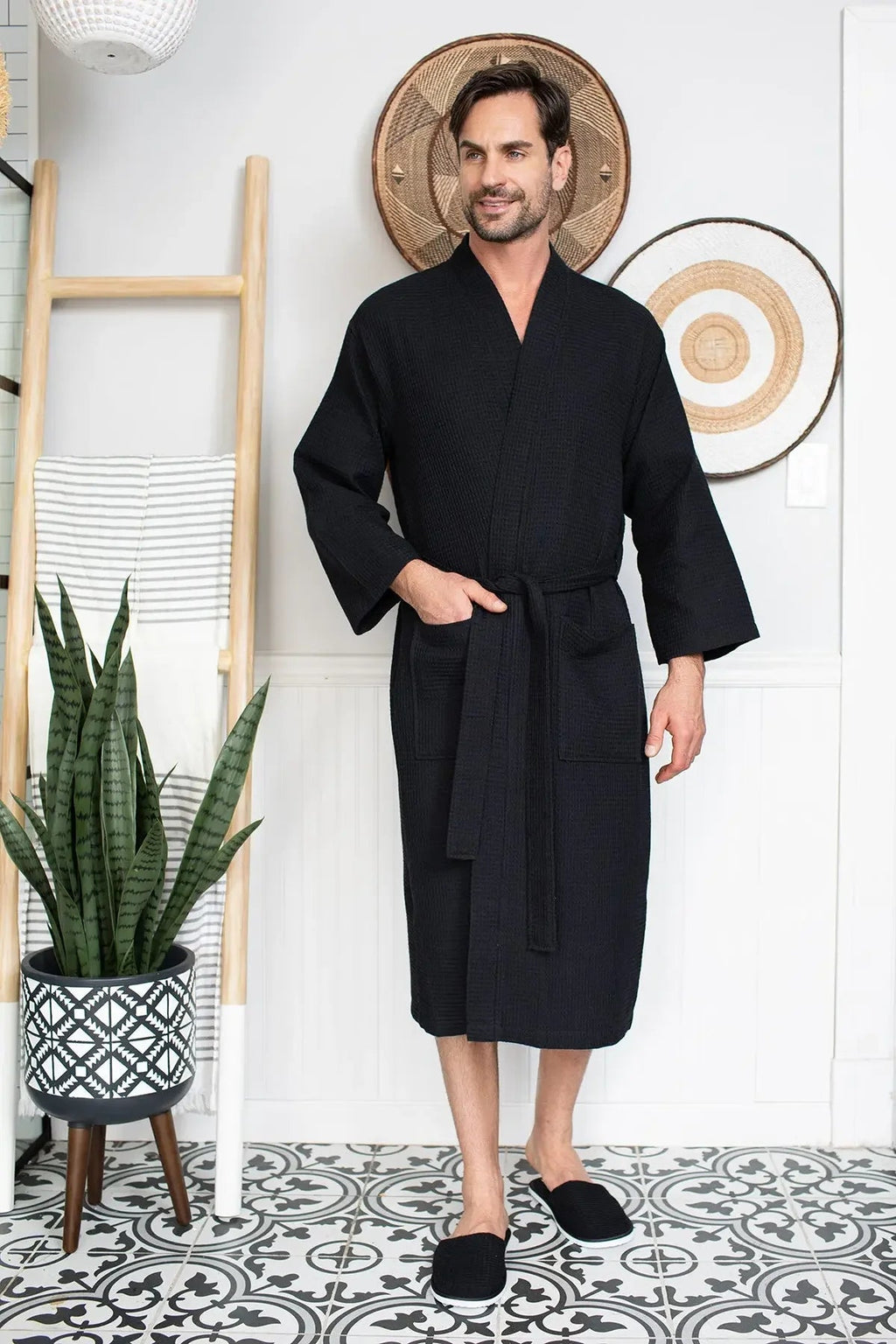 Men’s Lightweight Waffle Spa Robe
