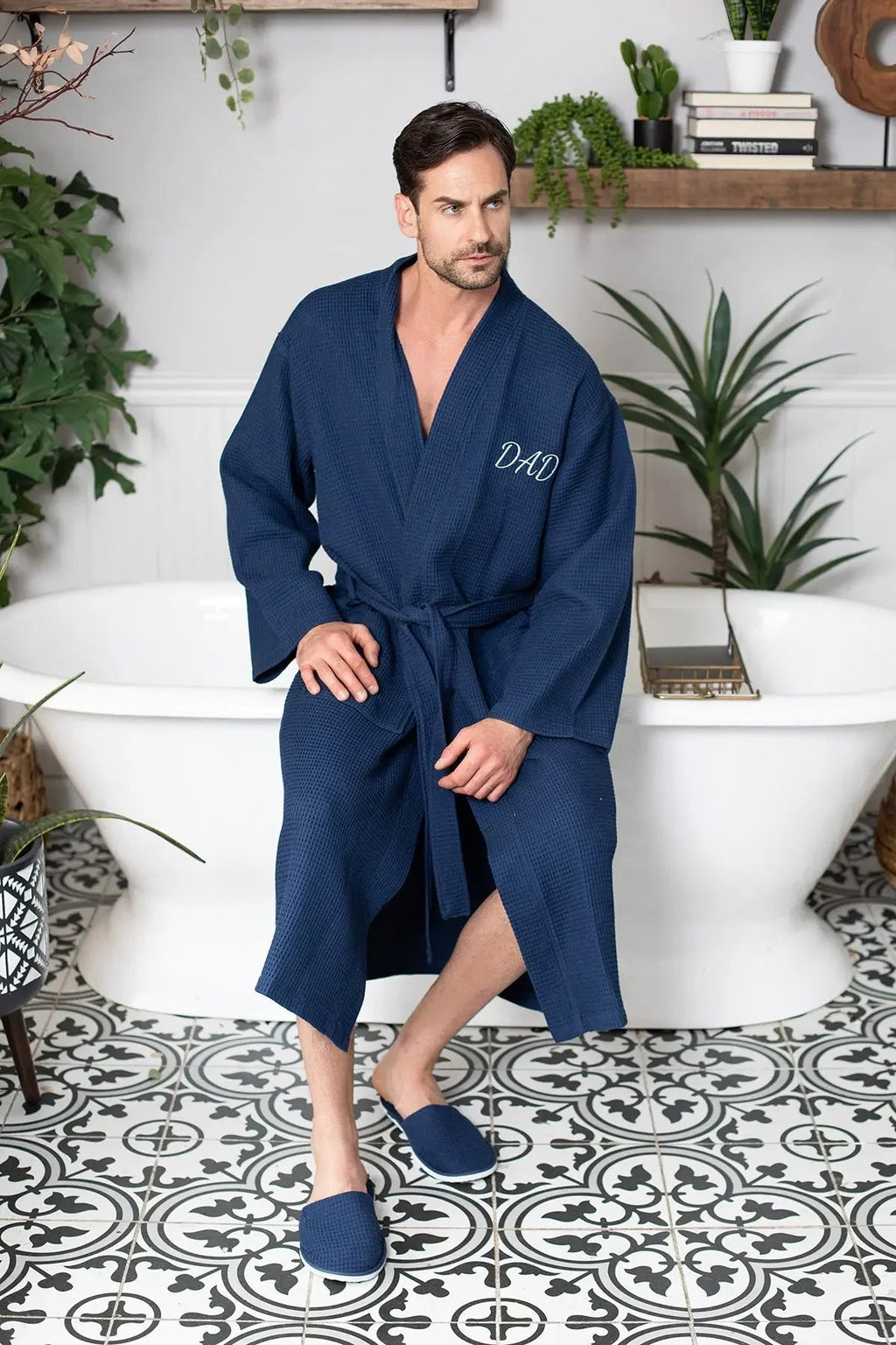 Men’s Lightweight Waffle Spa Robe