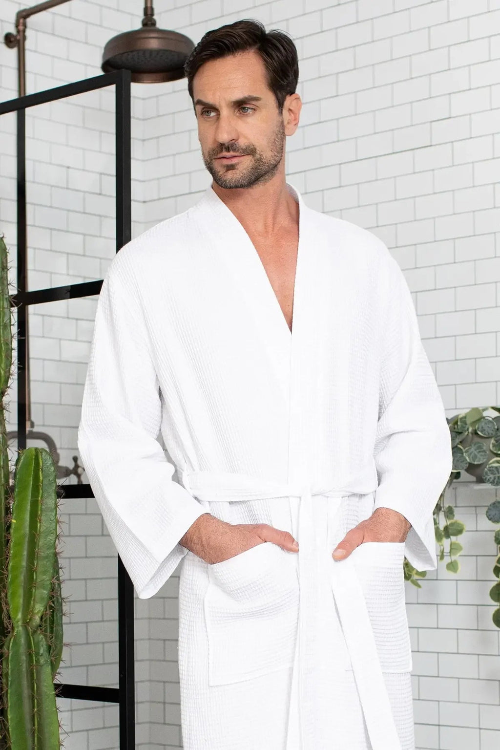 Men’s Lightweight Waffle Spa Robe