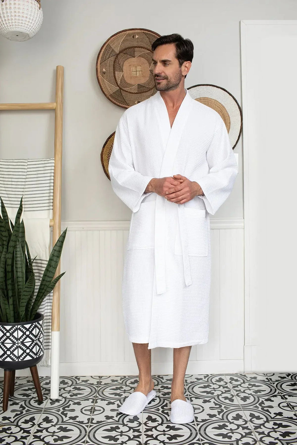 Men’s Lightweight Waffle Spa Robe